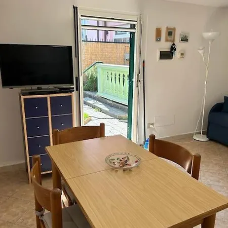 200mt Dal Mare, Posto Auto E Giardino Дом отдыха Лайгуэлья