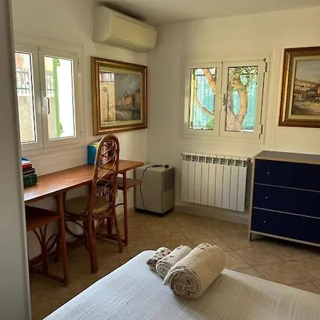 Дом отдыха 200mt Dal Mare, Posto Auto E Giardino Лайгуэлья