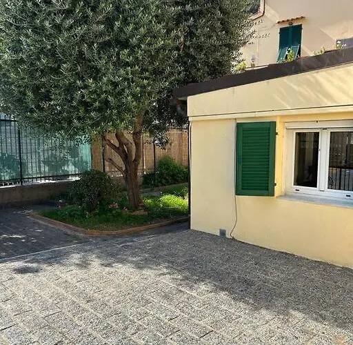 Ferienhaus 200mt Dal Mare, Posto Auto E Giardino *