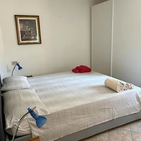 200mt Dal Mare, Posto Auto E Giardino Feriehus Laigueglia
