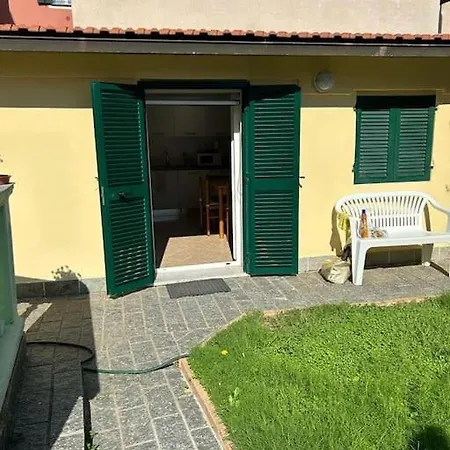 200mt Dal Mare, Posto Auto E Giardino Feriehus